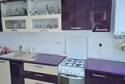 Apartament cu 2 camere decomandat în Pietroasa - 1