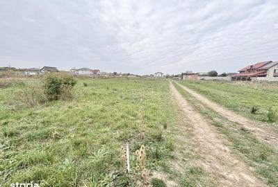 Teren de 490 mp, în Sânmartin - 3