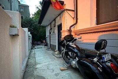 Casă individuală cu 10 camere cu Canalizare în Unirii - 16