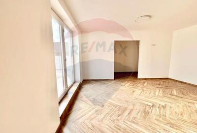 Casă cu 3 camere cu Teren 2000 Mp în Oncea - 5