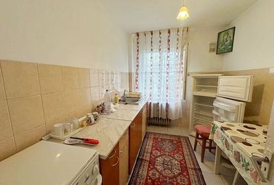 Cantemir, 3 camere spatios, disponibil imediat, etaj 3, balcon generos - 3