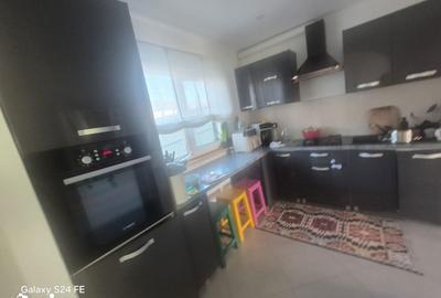 Casă cu 4 camere cu Teren 700 Mp în Girov - 8