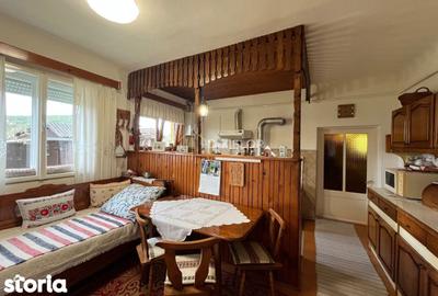 Casă cu 3 camere cu Teren 900 Mp în Central - 3