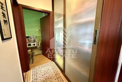 Apartament cu 3 camere semidecomandat, mobilat în Dâmbovița - 3