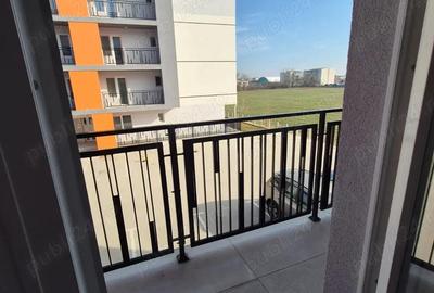 Apartament cu 2 camere decomandat în Giroc