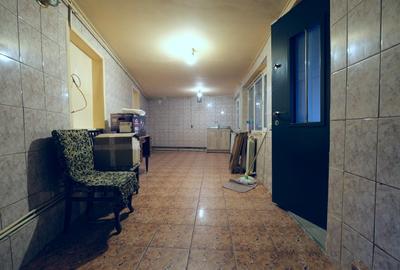 TEI TOBOC - Petricani, casa exceptionala din caramida, 4 camere si 200 mp. teren - 13