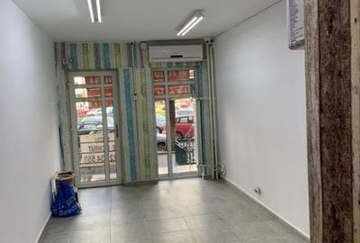 Spațiu comercial, de 22 mp, în Central - 3