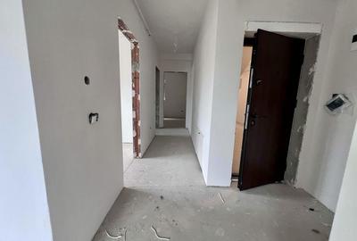 Apartament cu 2 camere decomandat în Cristian - 2