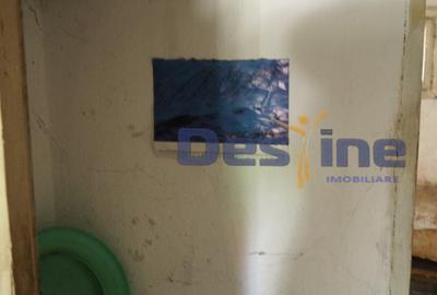 VAND CASA IN CENTRUL VECHI,DEJ,CURTE COMUNA,NECESITA RENOVARE - 10