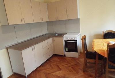Casă cu 8 camere cu Teren 500 Mp în Iosia - 2