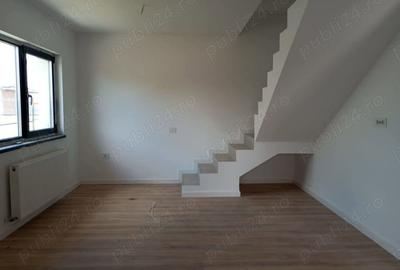 Casă cu 4 camere cu Teren 400 Mp în Balotești - 12