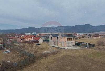 COMISION 0% Casa Individuala La Rosu cu teren de 4000 mp in Crizbav - 3