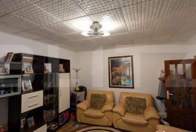 Apartament cu 3 camere decomandat în Micro 4 - 1