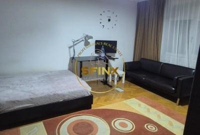 Garsoniera | Bd Decebal | etaj 5 | balcon | metrou piata muncii 3 minute - 2