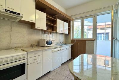 Birou, de 89 mp, în P-ța Victoriei - 11