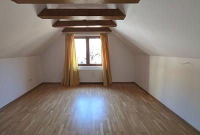 Casă cu 4 camere în Central - 7