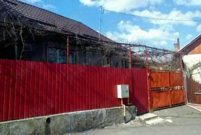 Vand casa in Reghin, singur in curte - 3