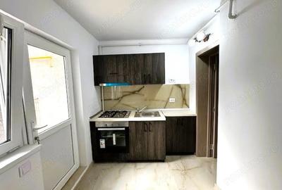 Spațiu comercial, de 72 mp, în Central - 4