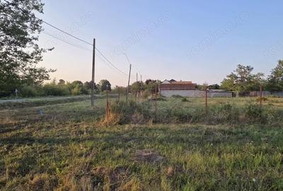 Teren de 1600 mp, în Sacoșu Turcesc - 6