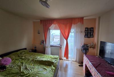 Apartament cu 3 camere decomandat, mobilat în Dâmbovița - 5
