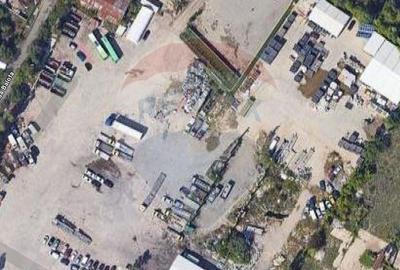 DE INCHIRIAT Teren betonat intravilan 2.000 - 10.000mp Bu... - 1