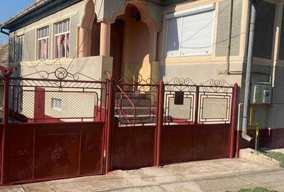 Casă cu 4 camere în Cetatea de Baltă - 4