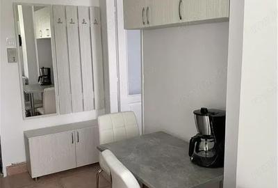 Garsonieră decomandată în Crângași