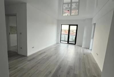 Apartament cu 7 camere decomandat în Nicolina - 2