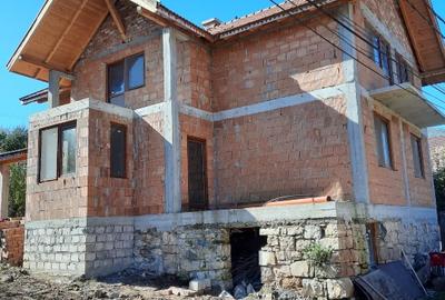 Casă de vânzare în Agârbiciu - 1