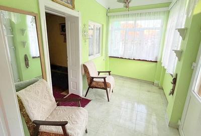 Casă cu Teren 1379 Mp în Central - 6