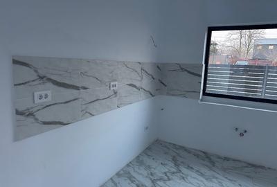 Duplex cu 4 camere cu Canalizare în Bucium - 7