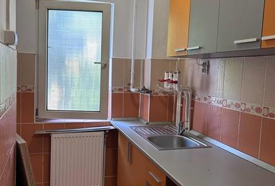 Apartament cu 2 camere decomandat în Hunedoara - 2