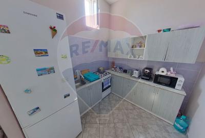 Casă individuală cu 3 camere cu Canalizare în Ultracentral - 5