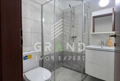 Garsonieră decomandată în Central - 7