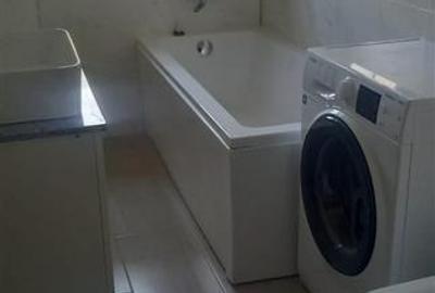 Garsonieră decomandată, mobilată în Cug - 8