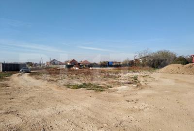 Teren de vanzare de 422+483, total 905 mp, in Episcopia - 2