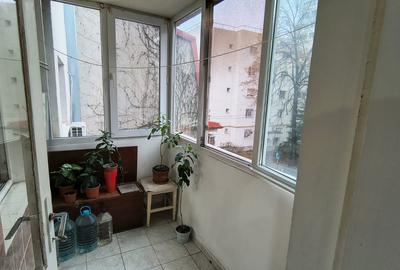 Dorobanti zona premium, apartament 2 camere, decomandat etaj 2 - 2