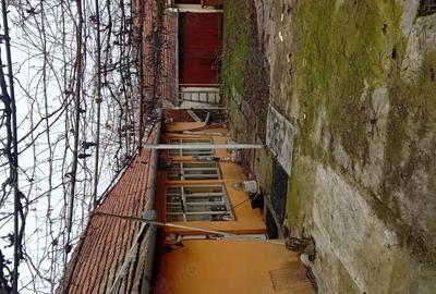 Casă cu 4 camere în Central - 3