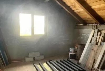 Casă cu 4 camere cu Teren 600 Mp în Rădăuți - 2