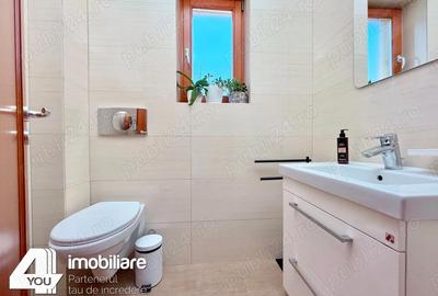 Casă cu 7 camere cu Teren 500 Mp în Aradul Nou - 15