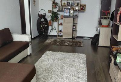 Apartament 2 cam Tiglina 2, etaj 2/4 ,pozitie excelenta - 2