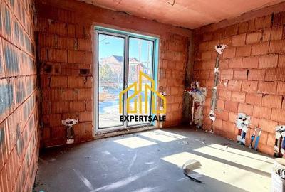 Casă cu 4 camere cu Teren 240 Mp în Prelungirea Ghencea - 9