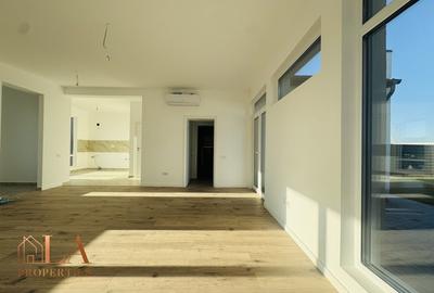 Casă individuală cu 4 camere cu Canalizare în Domnești - 4