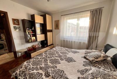 Se vinde apartament renovat si mobilat - 9