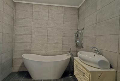 🏡 Casă P+1 de vânzare | Colț de liniște și rafinament – Valu lui Traian - 42