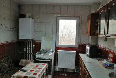 🏡 De vânzare – Apartament 4 camere, Zona Tomis 3, Constanța - 3