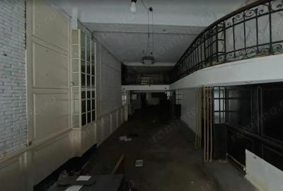 Spațiu comercial, de 220 mp, în Central - 2