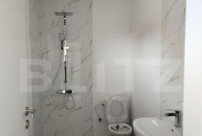 Casă cu 7 camere cu Teren 600 Mp în Central - 23