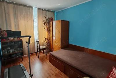 Apartament cu 3 camere decomandat în Siderurgiștilor - 9
