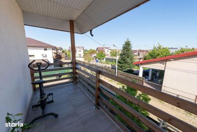 Casă cu 4 camere în Săbăreni